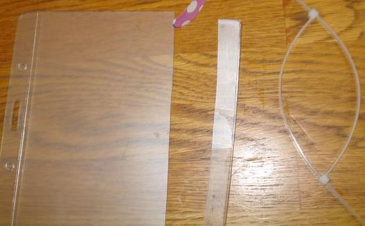 プラスチックの板でピストンリングコンプレッサー