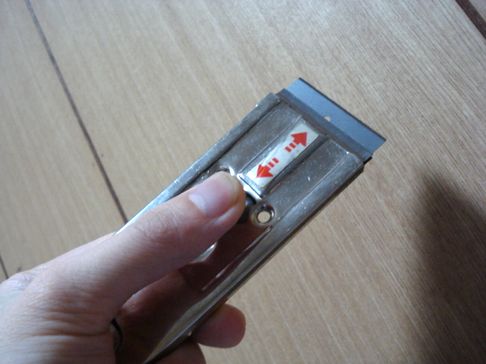 ダイソー スクレイパー