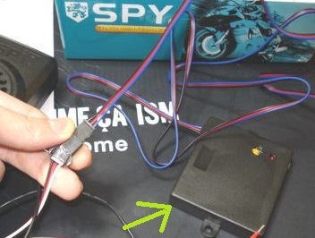 マイクロウェーブセンサー コネクタ