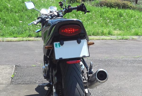 装着LEDウィンカーBALIUS オレンジ