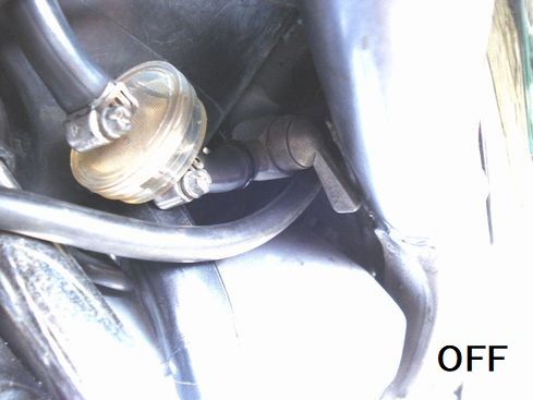 インラインフューエルコックOFF