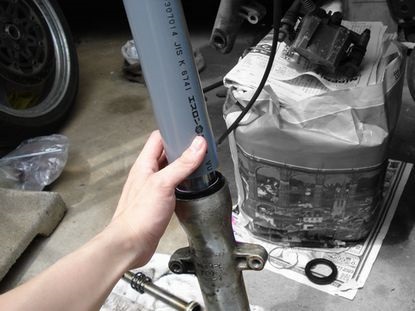 ブッシングを入れる