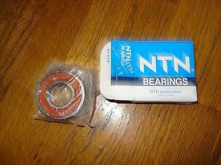 NTNのベアリング　型番 6202LLU