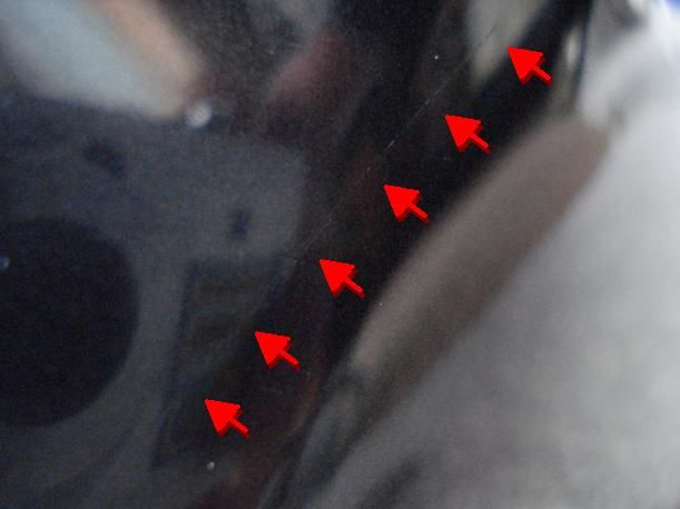 完全に消えてない傷