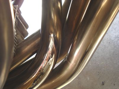 中央ピカピカ、周りは磨きの甘いところ