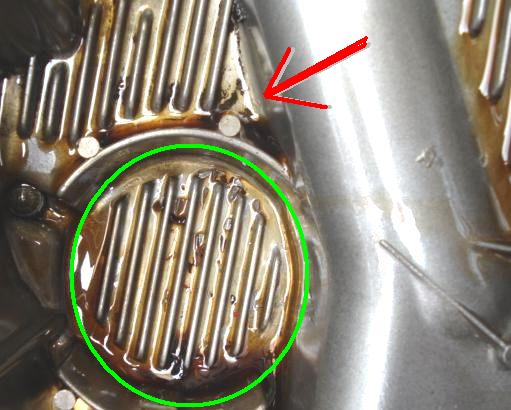 外れたオイルパン