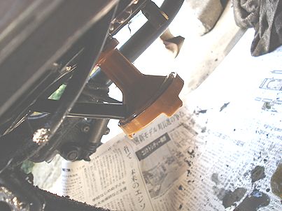 オイルパンに付いてるオイルストレーナー