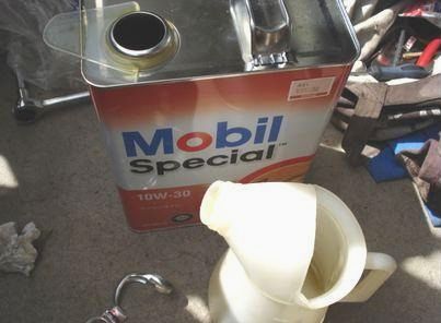 エンジンオイル