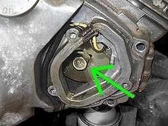 クラッチカバーキャップ