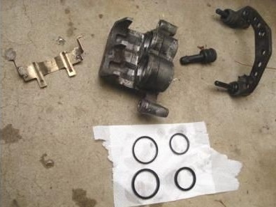 キャリパー分解清掃