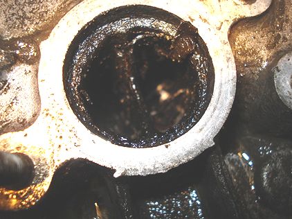 排気ポートのカーボン