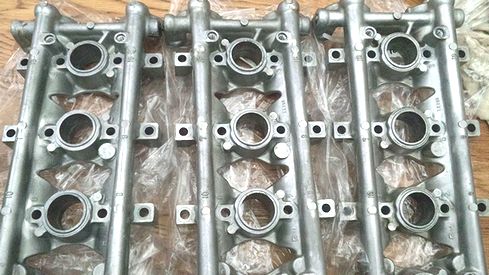 カムシャフトキャップを大人買い