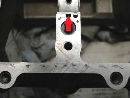 シリコンガスケットを塗っていく