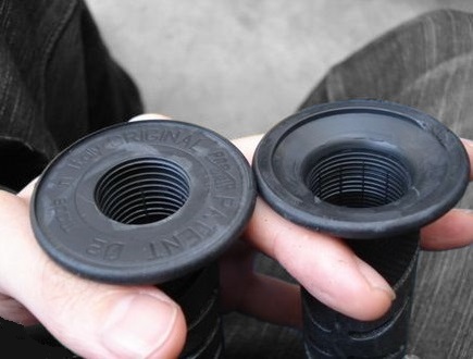 新品プログリップ 穴径の違い