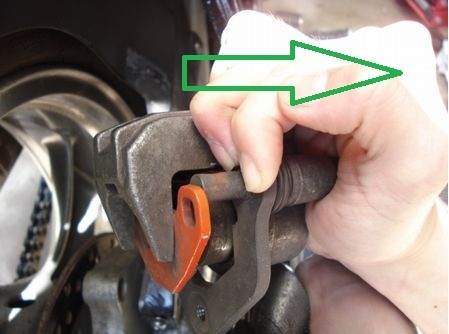 ホルダーを握る