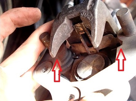 キャリパーの装着部分