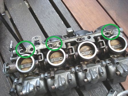 スターターレバーを外す