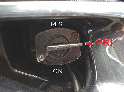 フューエルコック PRI