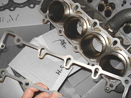 シリンダーベースガスケット