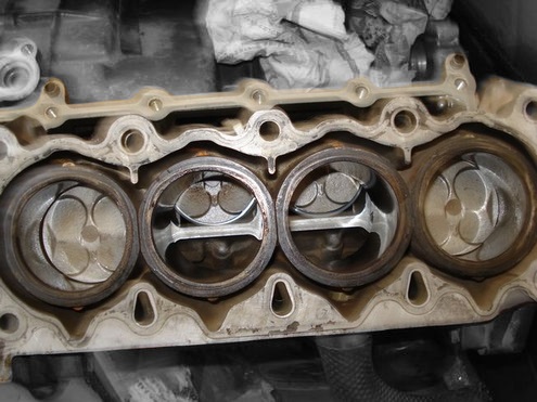 シリンダーに入った1,4番