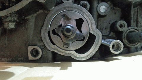 オイルポンプの動作