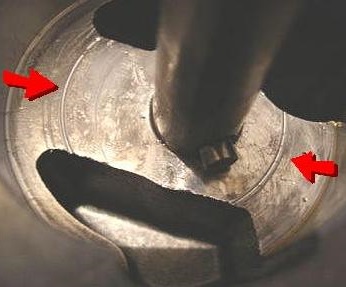 クランクケースの傷