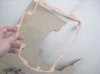 ガスケットシートの内側を切り抜き